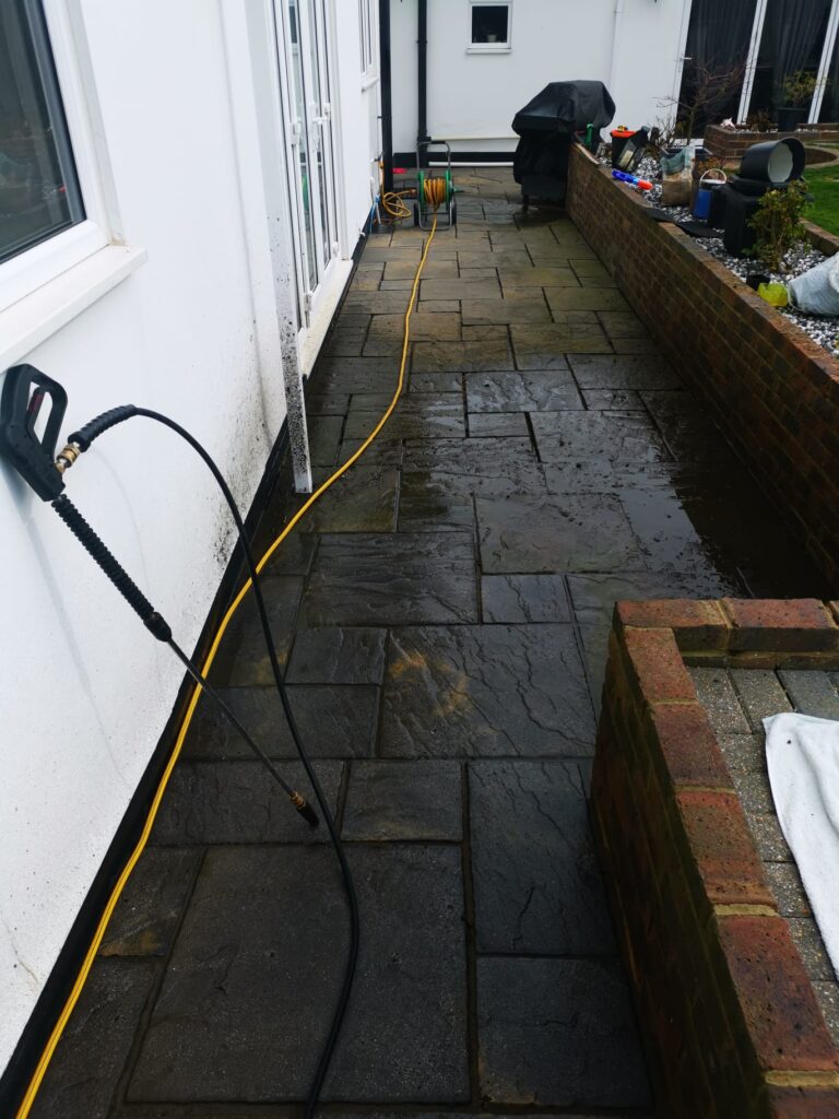 Patio Clean - Cooling, Kent
